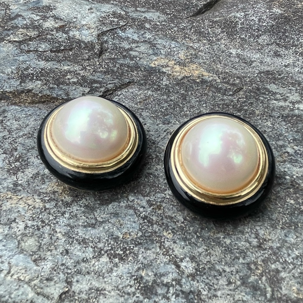 Vintage Christian Dior Gold Black Faux Pearl Clip On Earrings - Picture 6 of 8